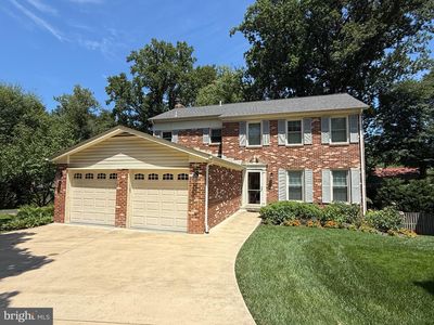 9552 Grand Oaks Ct