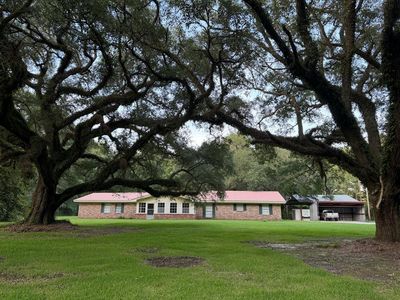 Property at 608 R V Lindley Rd, Moselle, MS