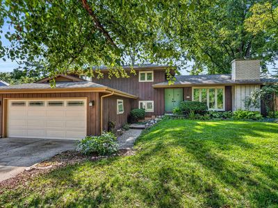 3 Regent Ct