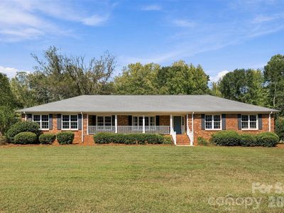2022 Crowders Creek Rd