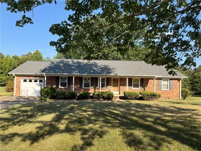 874 Rockcliff Ter