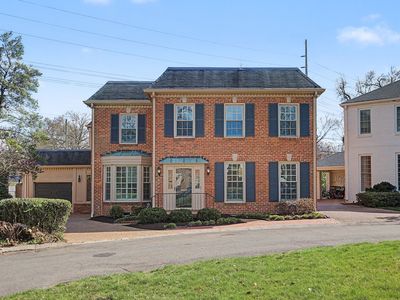 2116 Golf Club Ln