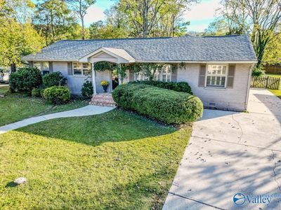 1704 Sun Valley Rd SE