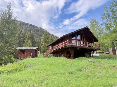 205 Kirkwood Trail Loop