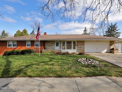 2418 Belaire Dr