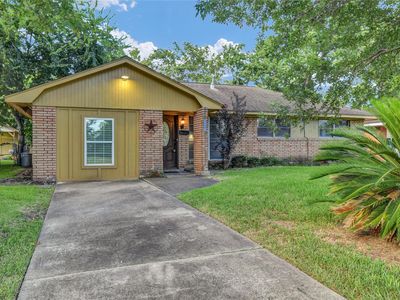 111 Mimosa St