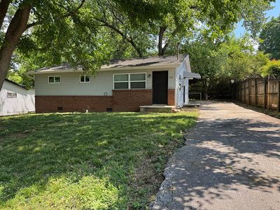1712 Hillwood Dr