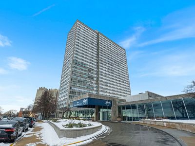 4800 S Chicago Beach Dr APT 401S