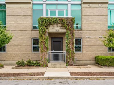 1908 Adelicia St #1908