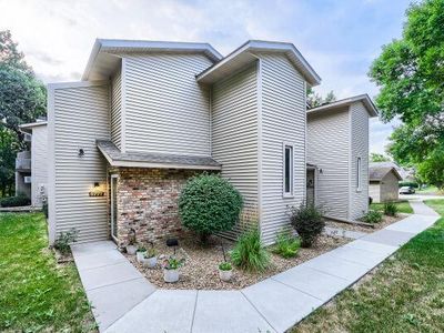 8777 Jasmine Ln
