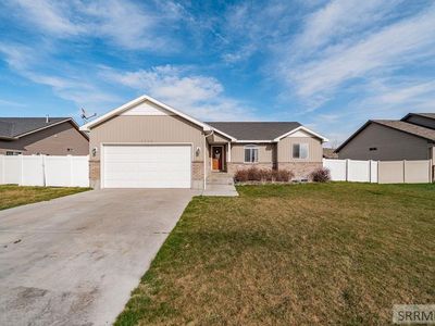 3780 Brighton Dr