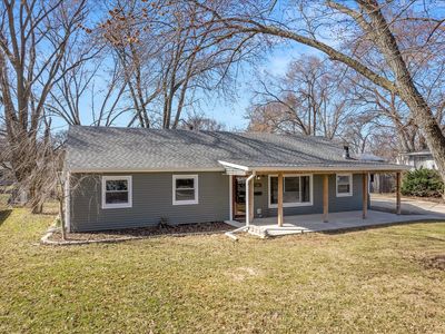 25 Seneca Dr