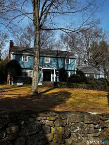 40 Pequot Trail