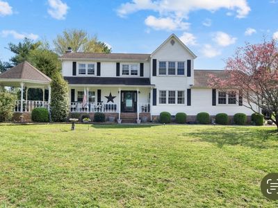 146 Holly Dr