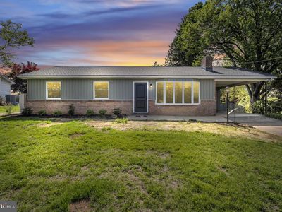 15 Circle Dr