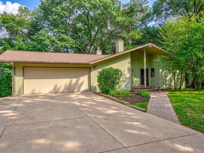 515 Pine Tree Trl