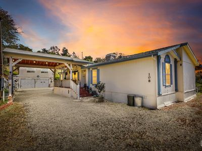 108 Split Mountain Way