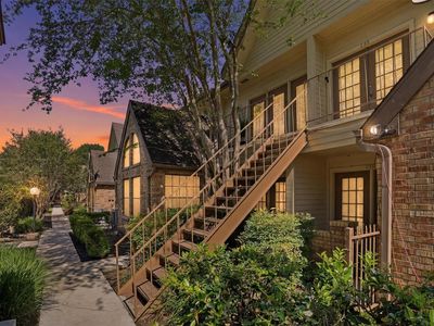 2425 Holly Hall St APT D59