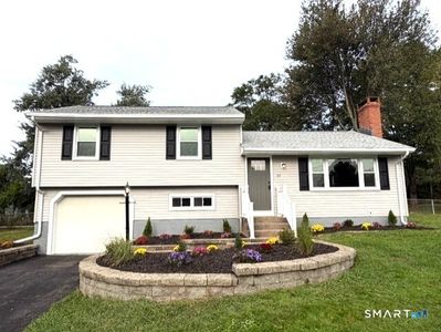 19 Winthrop Boulevard