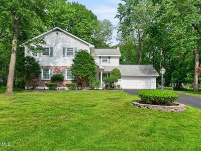 888 Meadow Lane