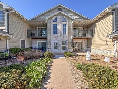 Property at W240N2510 East Parkway Meadow CIRCLE #2, Pewaukee, WI