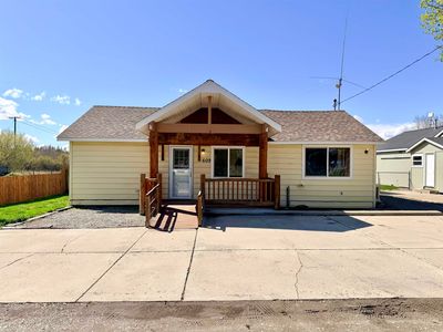 Property at 609 N Columbia Ave, Deer Park, WA