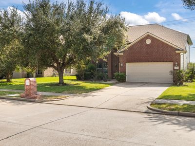 8115 Ginger Park Dr