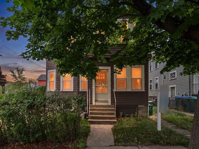 31 Lewis St
