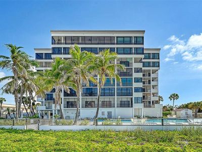 1100 BENJAMIN FRANKLIN DRIVE #204