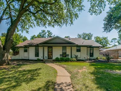 421 Frankie Ln