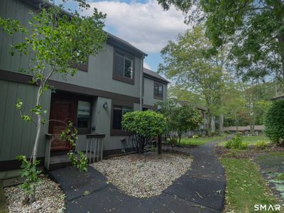 34 Harbour Village #E