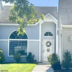 589B Madison Dr