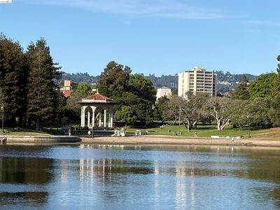151 Lakeside Dr APT 110