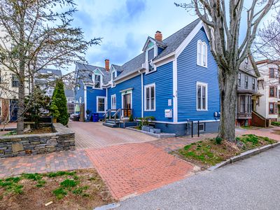 71 Gray Street