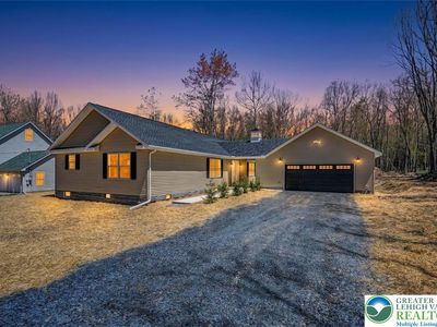 90 Oneida Trail Penn