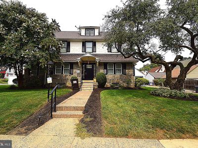 3415 Highland Ave