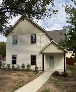 Property at 201 S Cates St, Decatur, TX