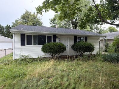 204 E Alcott Rd