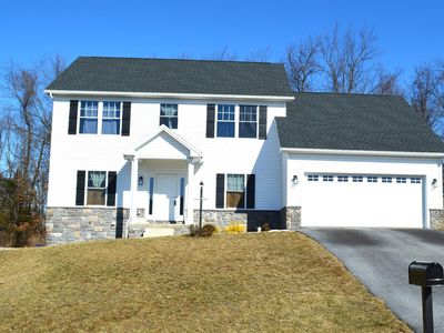 209 White Oak Cir