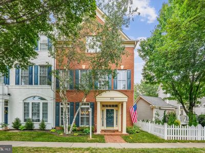 1111 Pleasant Dr