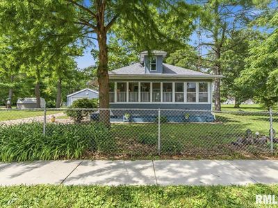 2141 Watch Ave