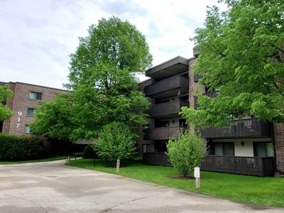 917 Vose Dr APT 411