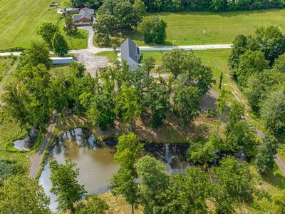920 Woods Rd
