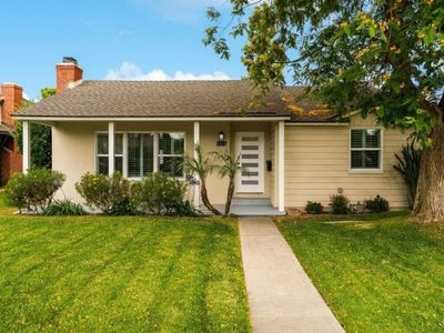 2616 N Buena Vista St