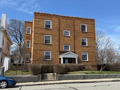 31 Chestnut St APT 6