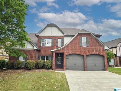 1005 Belvedere Cv