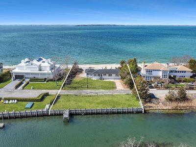 21 E Shore Dr