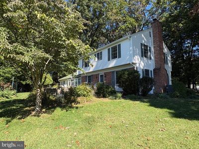 3 Oak Tree Ln