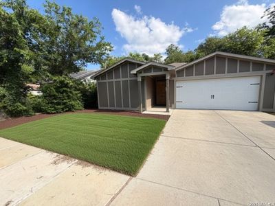 438 Corliss