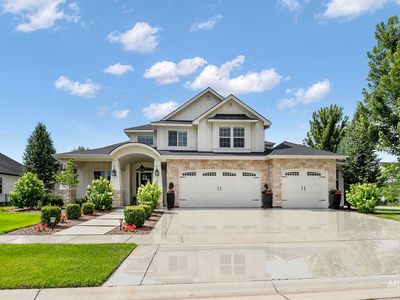 1137 W Back 40 Dr